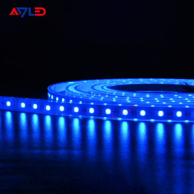 Les lumières de bande d'IP65 IP67 IP68 RGBW LED colorent changer 4 extérieurs dans 1 5050 5 borne 12V 24V