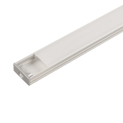 1706 Profil recouvert d'extrusion d'aluminium LED pour bande LED Adapté à l'intérieur ou à l'extérieur