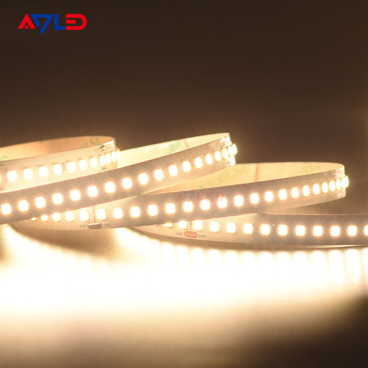 DC12V 24v 2835 LED Strip 180 LED/m Flexible lampe à LED à corde LED 5m/roll Utilisation intérieure et extérieure